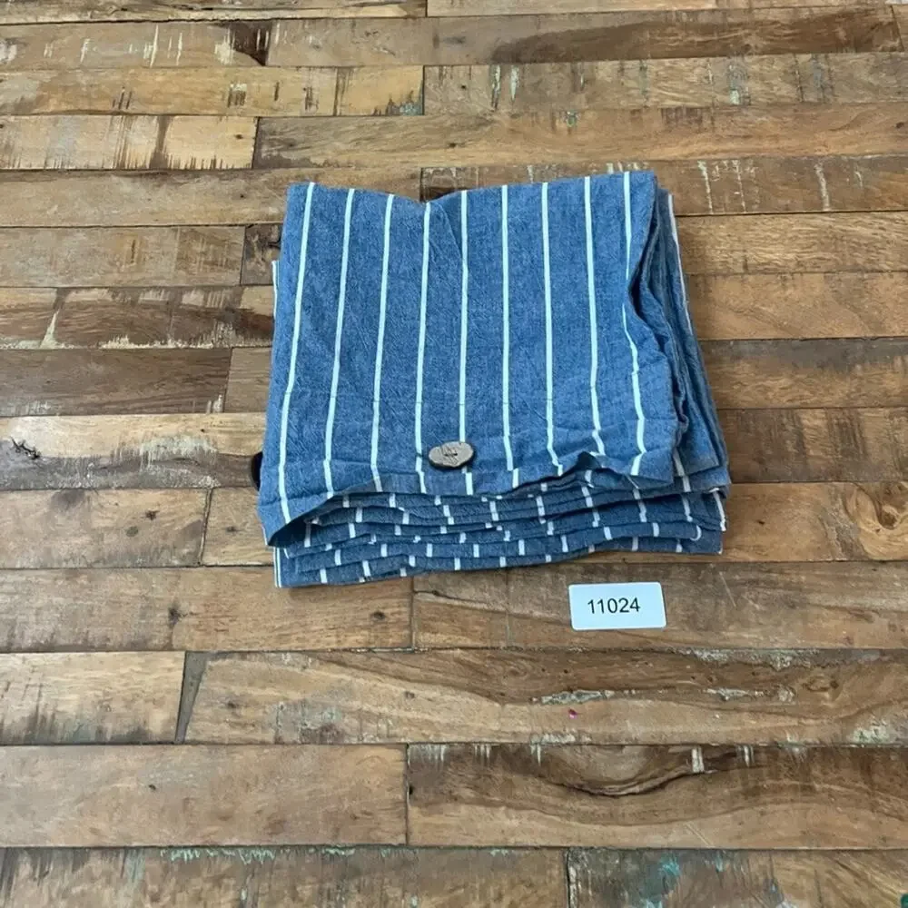 JellyMoni Queen Pillow Case Set of 2 100% Cotton Blue Striped Button Closure